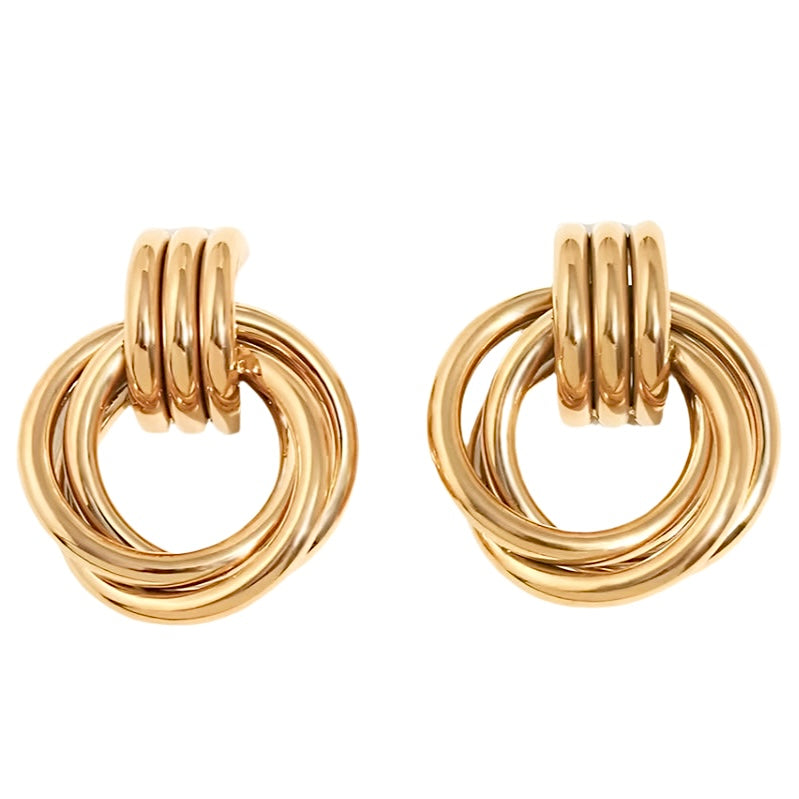 CLASSIC LINE HYPOALLERGENIC EARRINGS