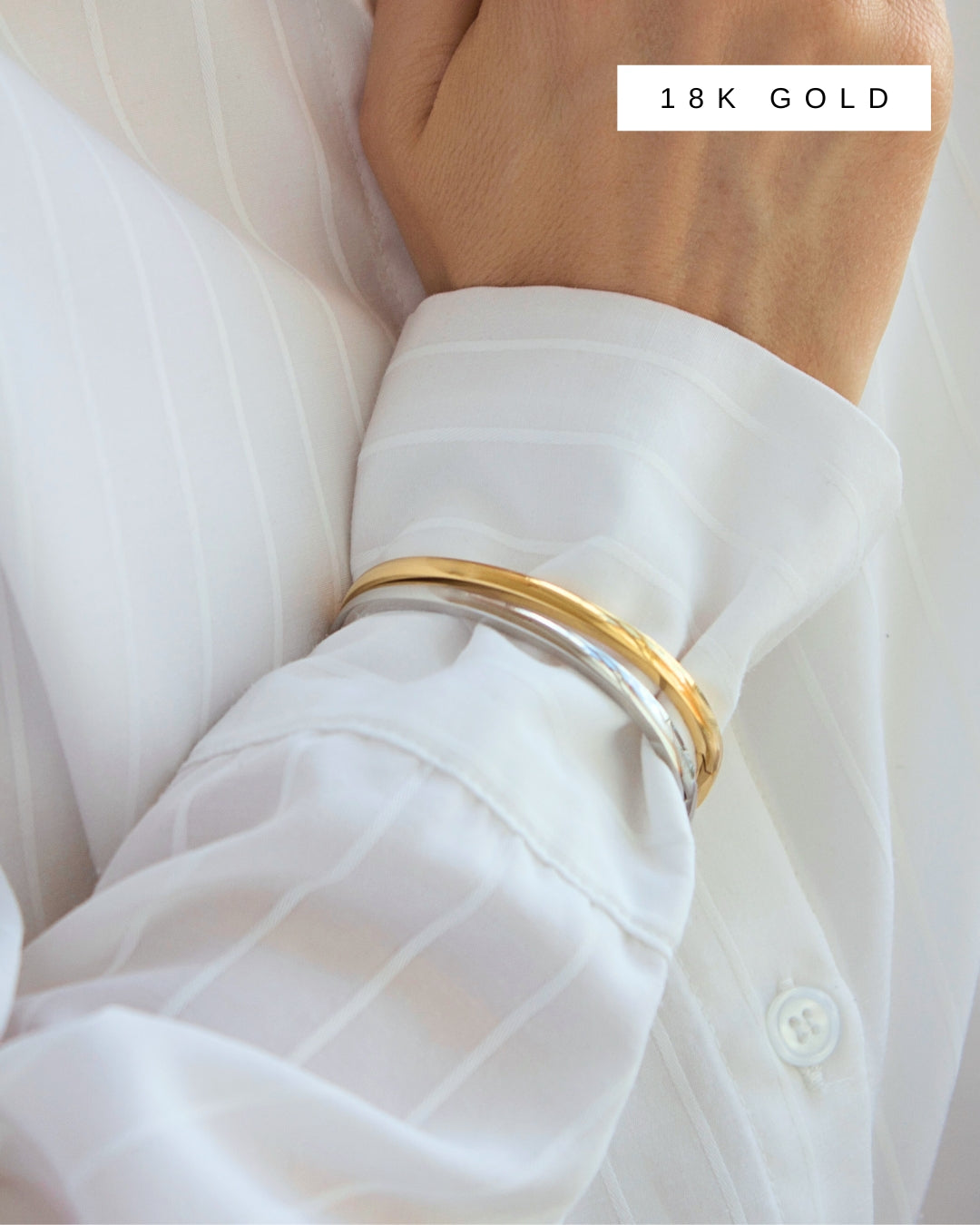 OVAL CLASP BANGLE